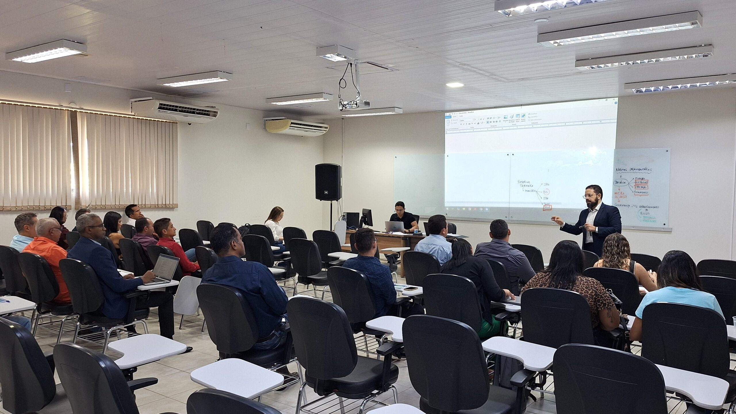 ATM capacita gestores municipais em oficina sobre PPA, LDO e LOA em Palmas